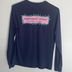 Vineyard Vines Martha’s Vineyard Women’s Long Sleeve Holiday Shirt
